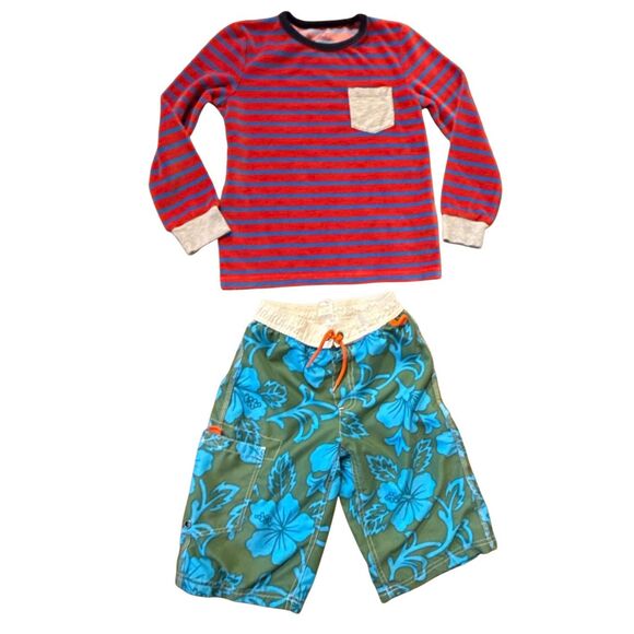 Boys Mini Boden bundle terry top and swim trunks size 8 - Picture 1 of 7